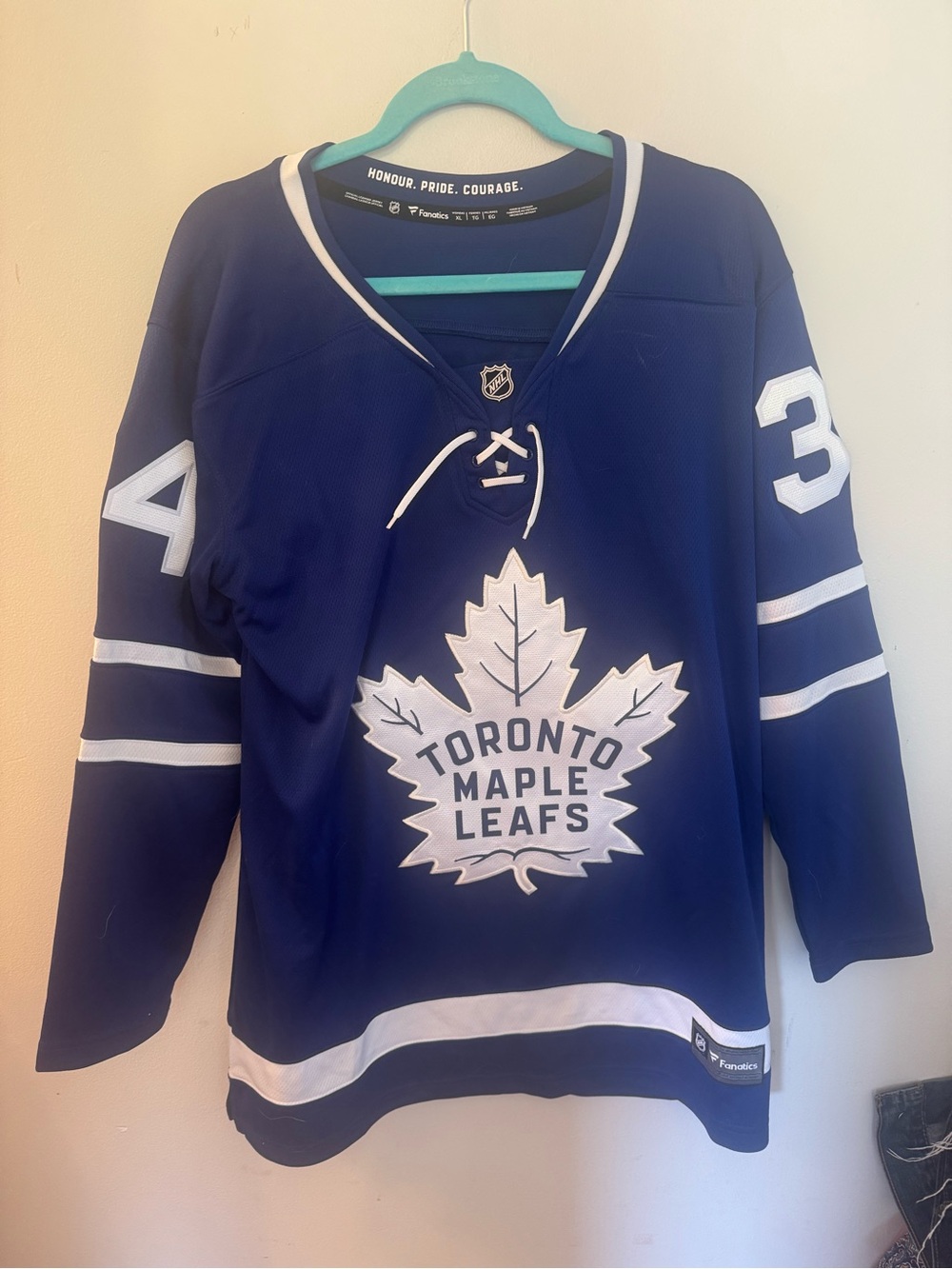 Xl Fanatics Toronto Maple Leafs Blue and White Hockey Jersey